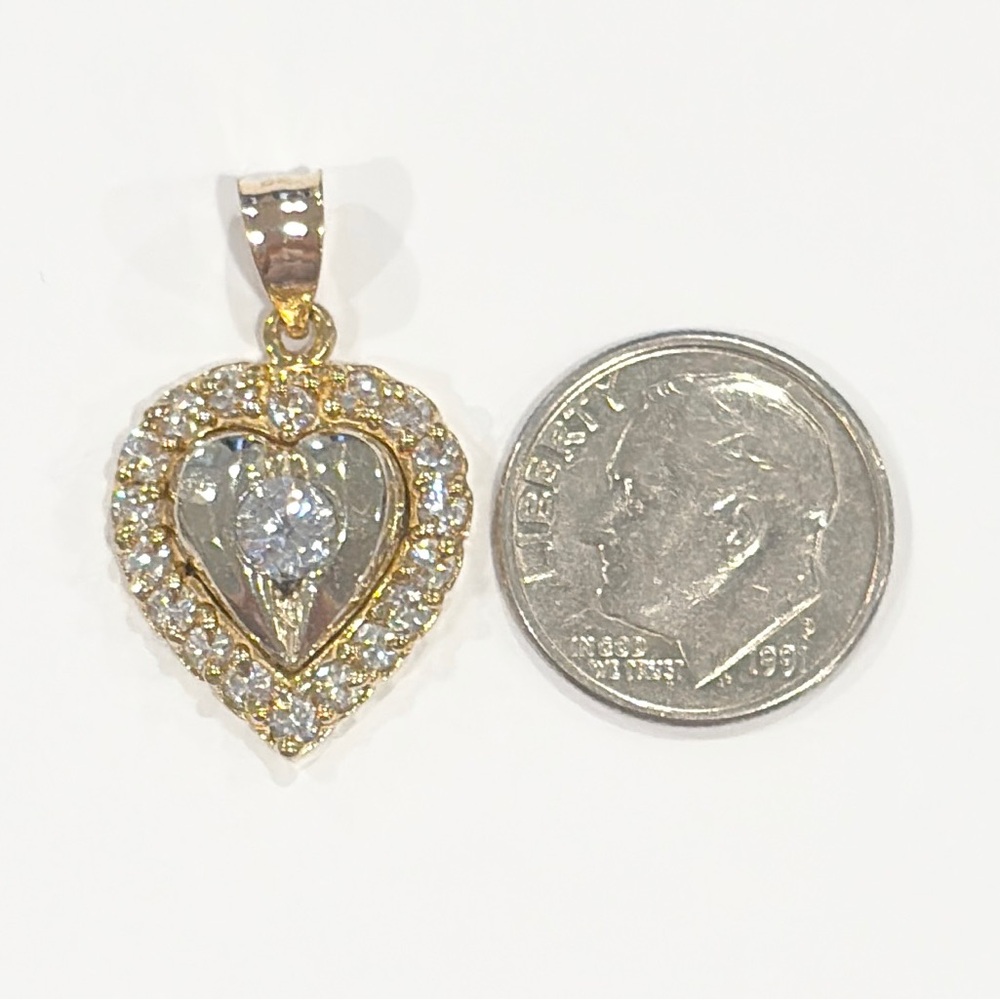 Elegant Gold and Silver Heart Pendant Necklace - Picture 14 of 15